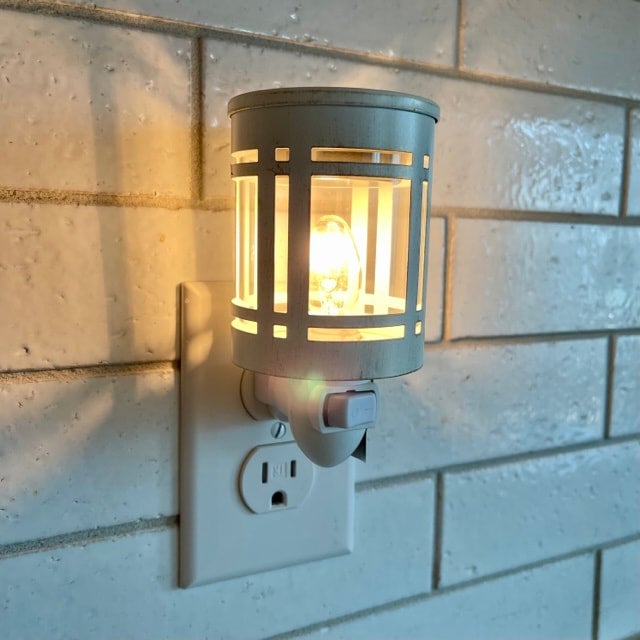 Shop All Fender Farmhouse Co